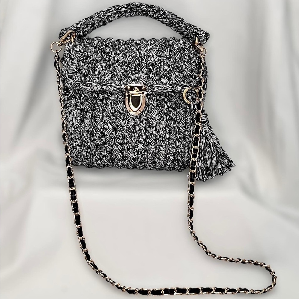 Brazilian handmade crochet purse
